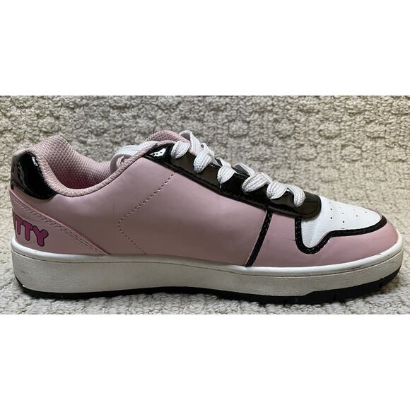 Hello Kitty Pink Leather Sneakers Womens US 8 Patent Leather Sanrio Auth Court - Picture 4 of 12